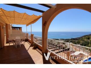 Ref: 1398 - Apartment for Sale in..