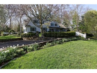 5 bedroom House For Sale: 60 Butternut..