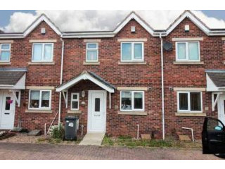 2 bedroom, Terraced House house for sale