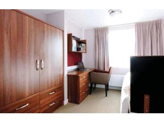 Studio Apartment, Cardinal House