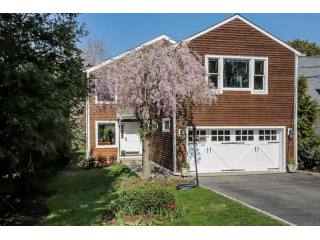4 bedroom Residence For Sale: Armonk..