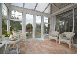 5 bedroom house in Minster On Sea..