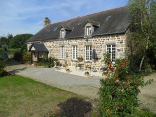 Beautiful Rural House with Outbuilding