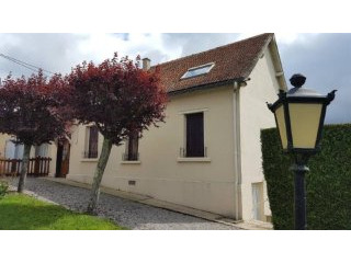 House in Famous Equestrian Sector
