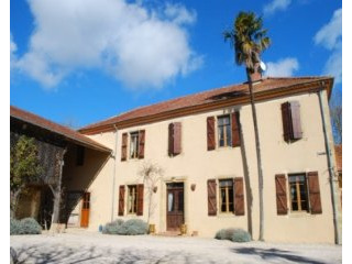 Immaculately Restored Maison De Maitre..