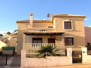 3 Bedrooms - Villa - Alicante - For Sale