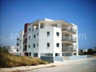2 Bedrooms - Penthouse - Limassol - For..