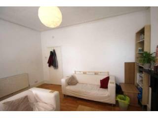 3 Bed Flat/Apartment To Let in London