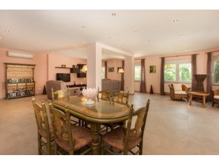 Villa for sale in Marbella East..