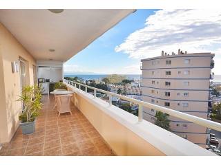 Apartment - This south-facing apartment..