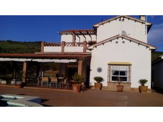 4 Bed Villa for sale in Alora