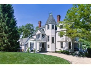 6 bedroom House For Sale: 33 Park Road..