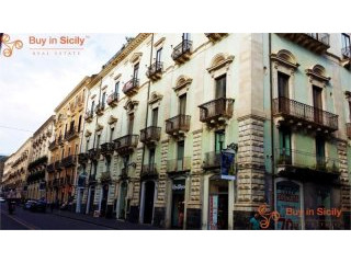 4 bedroom Apartment For Sale: Catania..