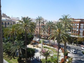 2 bedroom, 2 bathroom Apartment, (build..