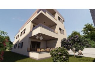 Novogradnja prizemlje Pakoštane s pogledom na more