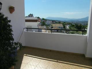 Apartment - A beautiful spacious 2nd..