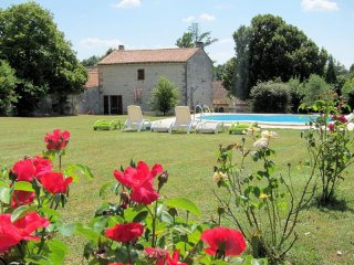 Pretty Stone House With Pool And..