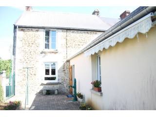 Maison A Vendre A 10 Minutes De..