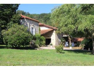 4 bedroom Character For Sale: 47140..