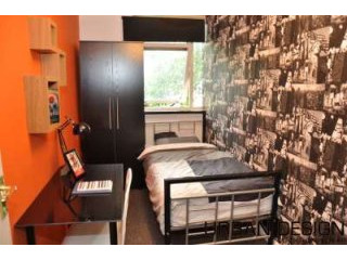 Single with single bed near Maida Vale..