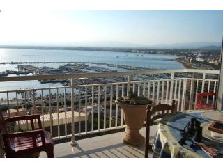 ROSES: Nice apartment with 2 bedrooms..