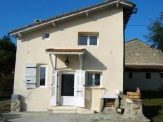 Pretty House Situated In The..