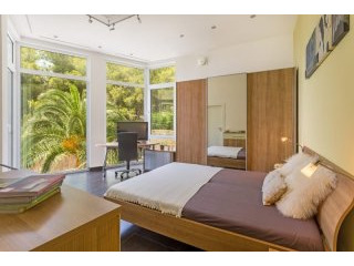 Luxury Sea-View Villa In A Quiet..
