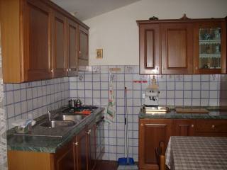 Village/town House - For Sale - North..