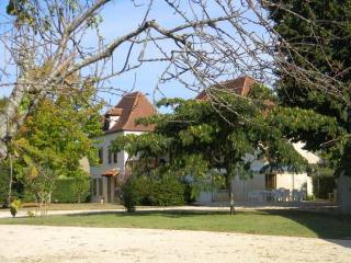 Country Estate With 27ha Of Pasture And..