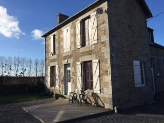 Detached House with Outbuilding