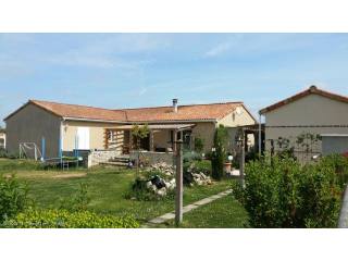 Beautiful Bungalow With Large Garage..