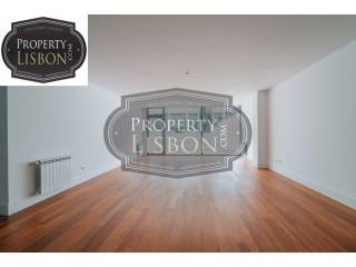 Newly Built T4 Duplex Lisbon Apartment..