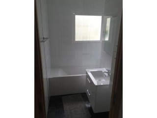 Stylish Two Bed Renovation In Cimiez