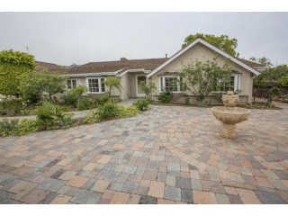 4 bedroom House For Sale: 236..