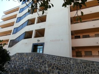 1 bedroom, 1 bathroom Apartment, (build..