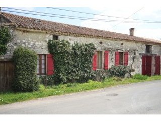 House and gite with pool minutes from..