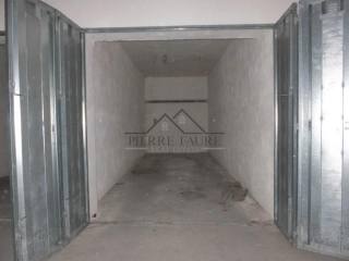 Garage - St. Julians