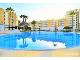 2 Beds Apartment For Sale In Vilamoura..