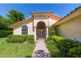 5092 Columbo Ct, Delray Beach, FL -..
