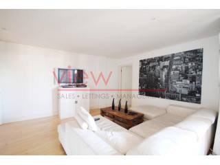 3 bed flat to rent