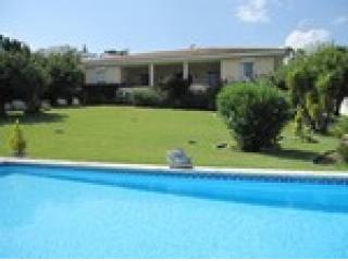 4 Bedrooms - Villa - Malaga - For Sale