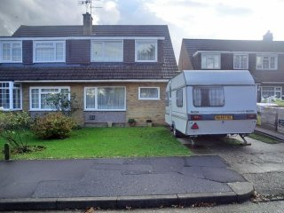 - Kent - For Sale