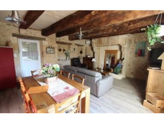 3 Bedroom Townhouse Near..