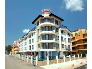 Furnished 1-bedroom apartment with POOL..