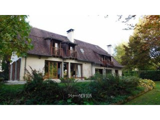 Correze. Beaulieu-sur-Dordogne. Lovely..