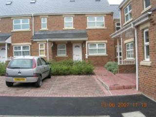 2 Bedroomed Modern Ground Floor..