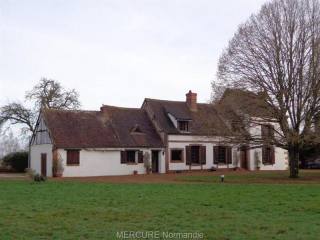 6 bedroom Character For Sale: 27130..