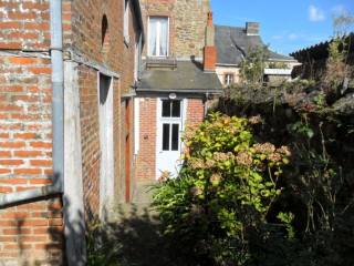 Vente Maison 8 Pieces De 162 M2 53300..