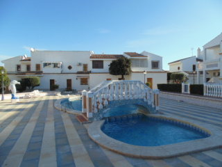 2 Bedrooms Town House For Sale
