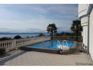 CRIKVENICA, Vila s bazenom, apartmanima i panoramskim pogled